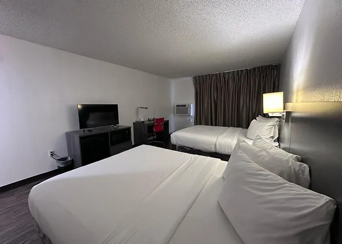 Hotel Palmas Airport Drexel Heights